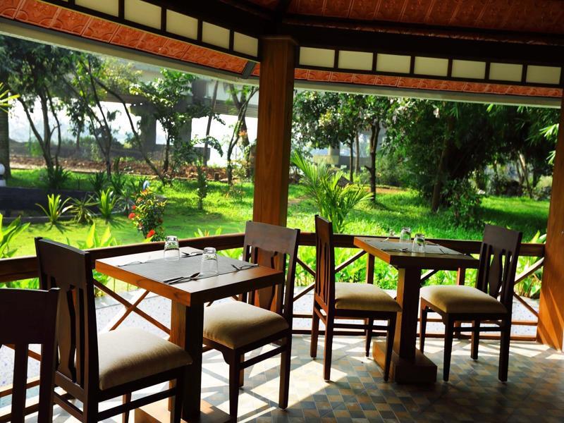 Nihara Resort And Spa Kochi Exterior foto